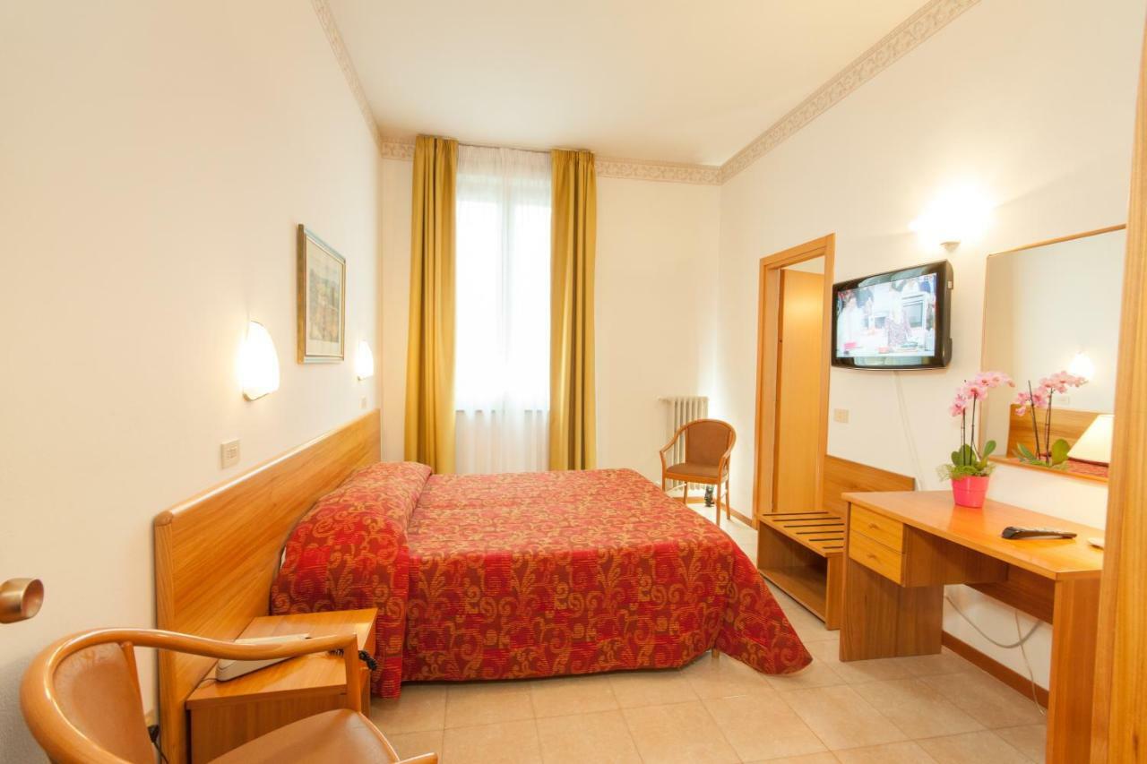 Albergo Vittoria Salsomaggiore Terme Zewnętrze zdjęcie